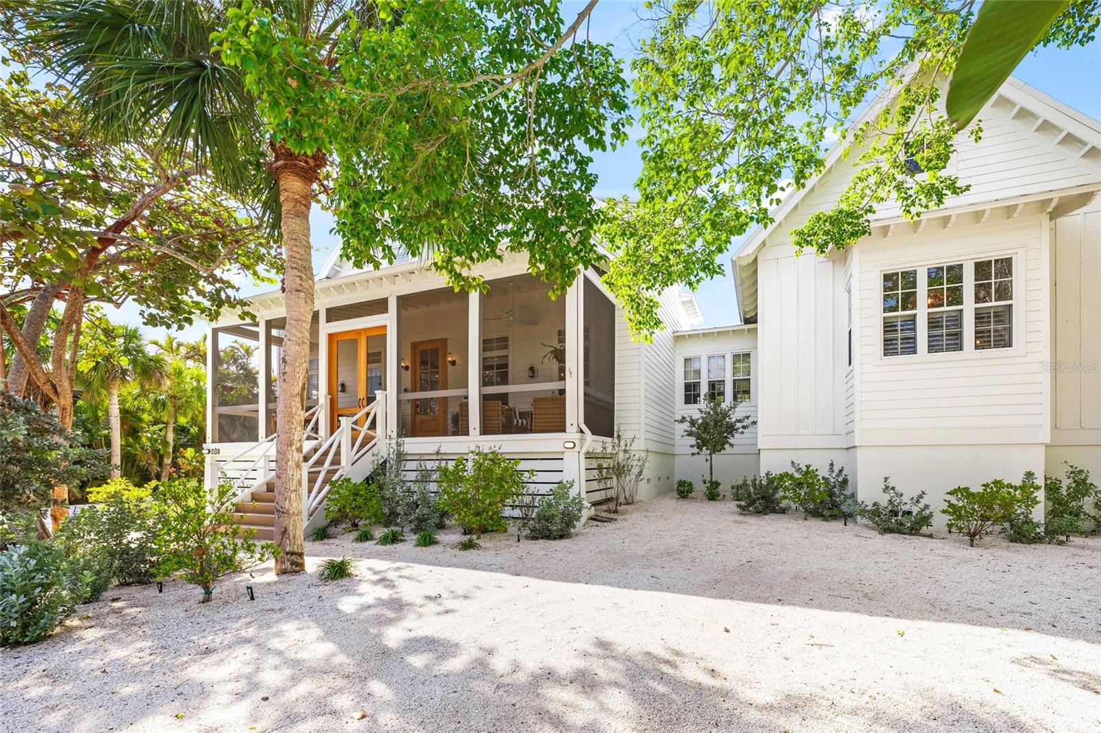 689 LANDS END DR, LONGBOAT KEY, FL, 34228
