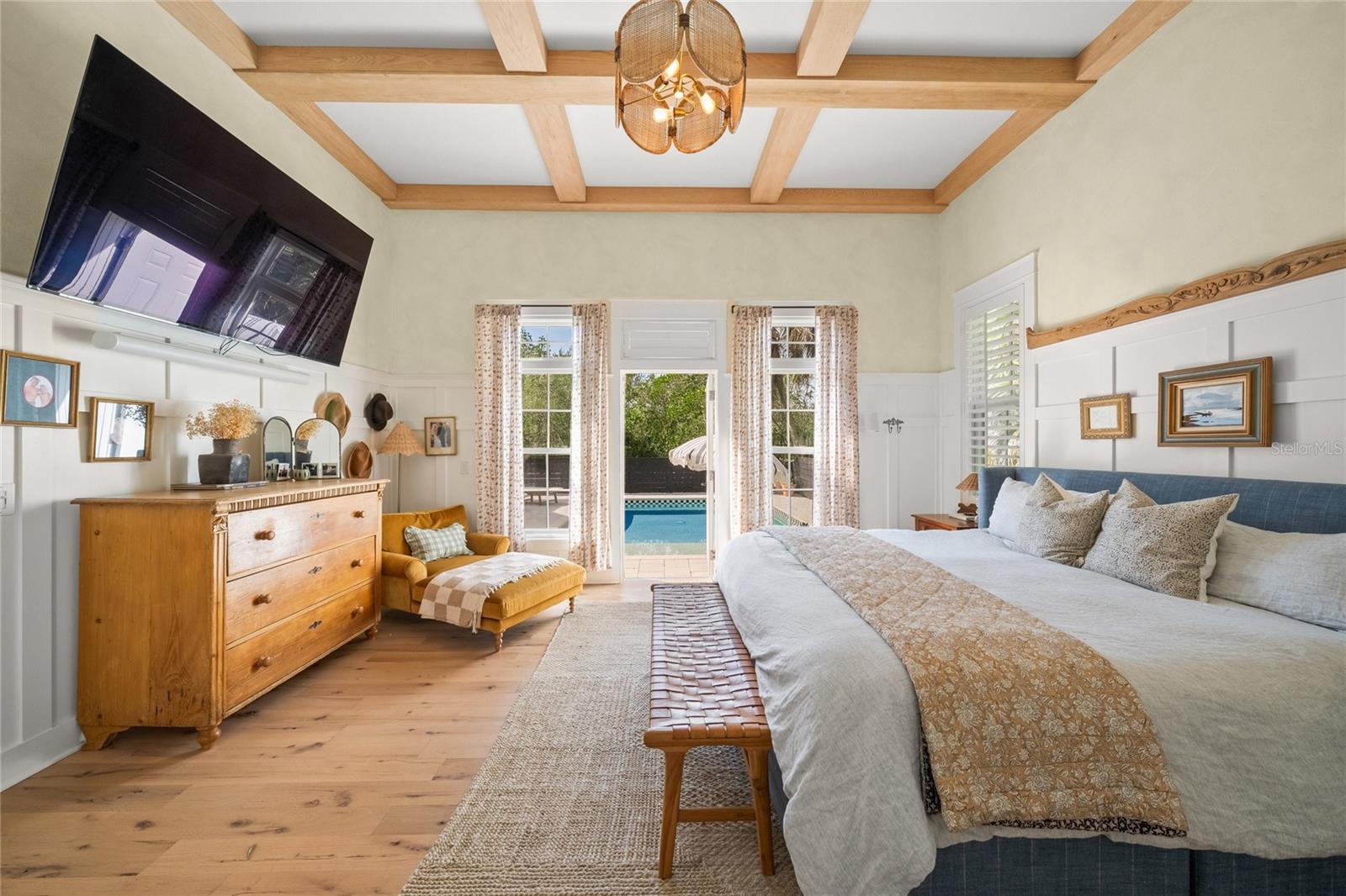 689 LANDS END DR, LONGBOAT KEY, FL, 34228