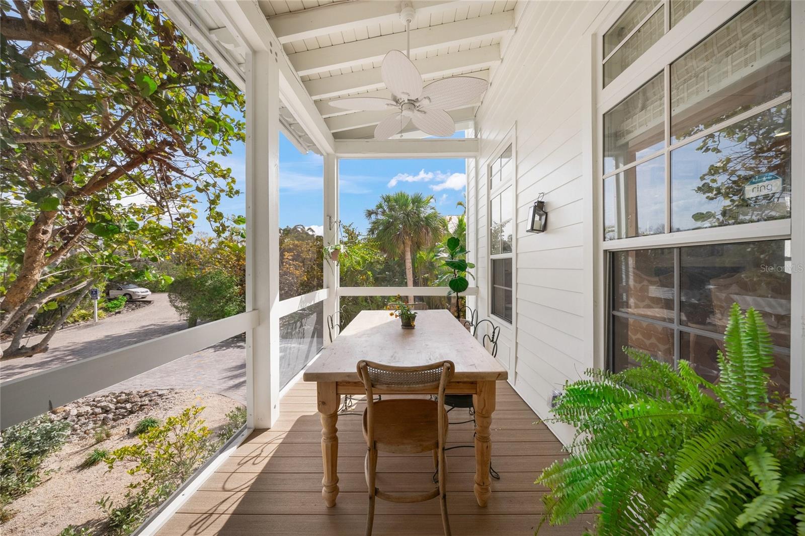 689 LANDS END DR, LONGBOAT KEY, FL, 34228
