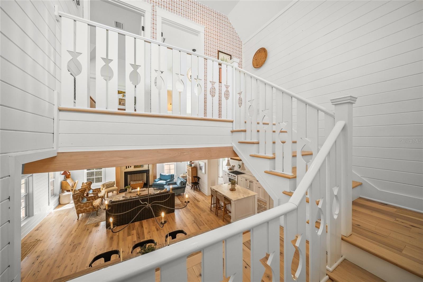 689 LANDS END DR, LONGBOAT KEY, FL, 34228