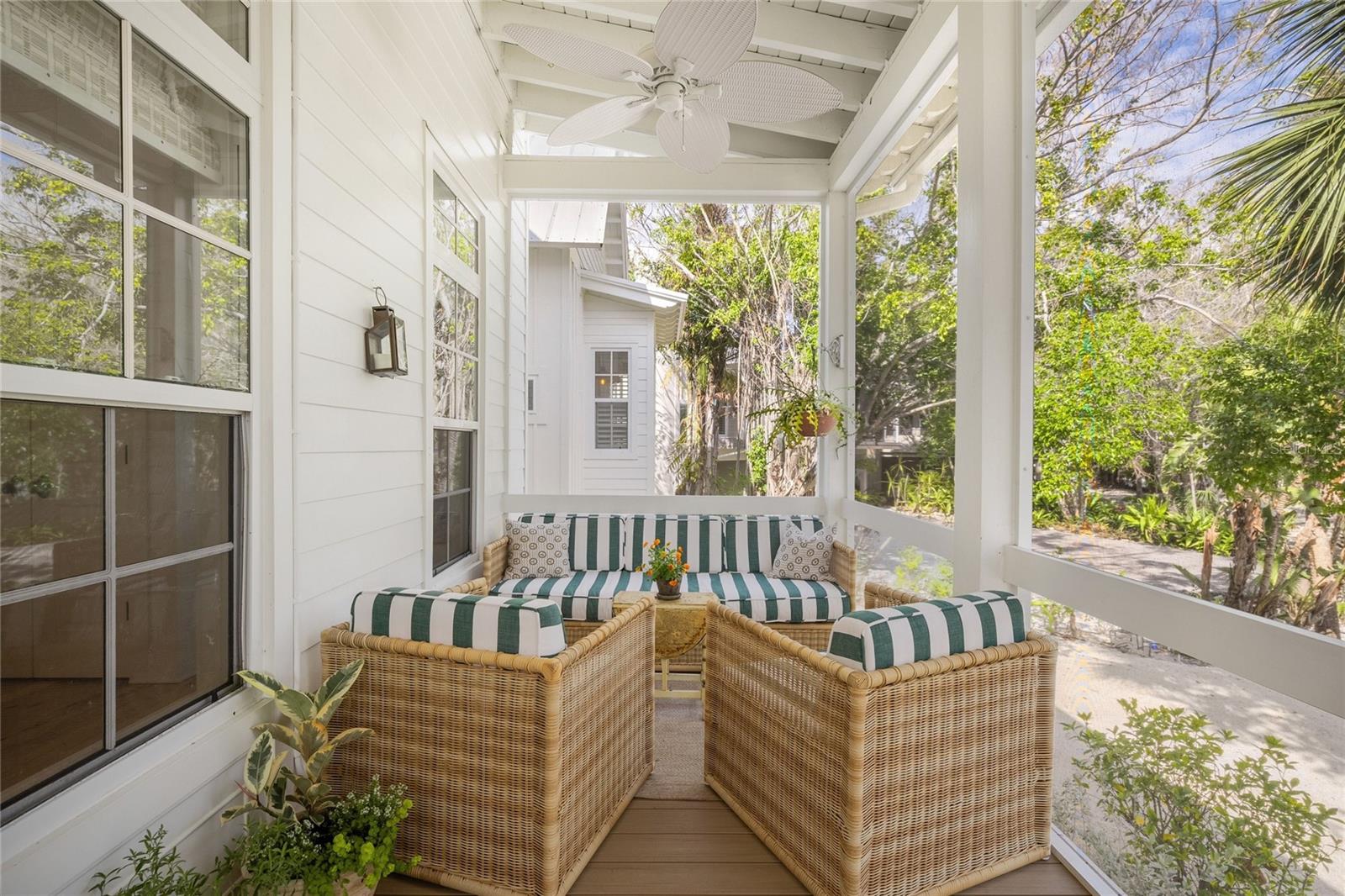 689 LANDS END DR, LONGBOAT KEY, FL, 34228