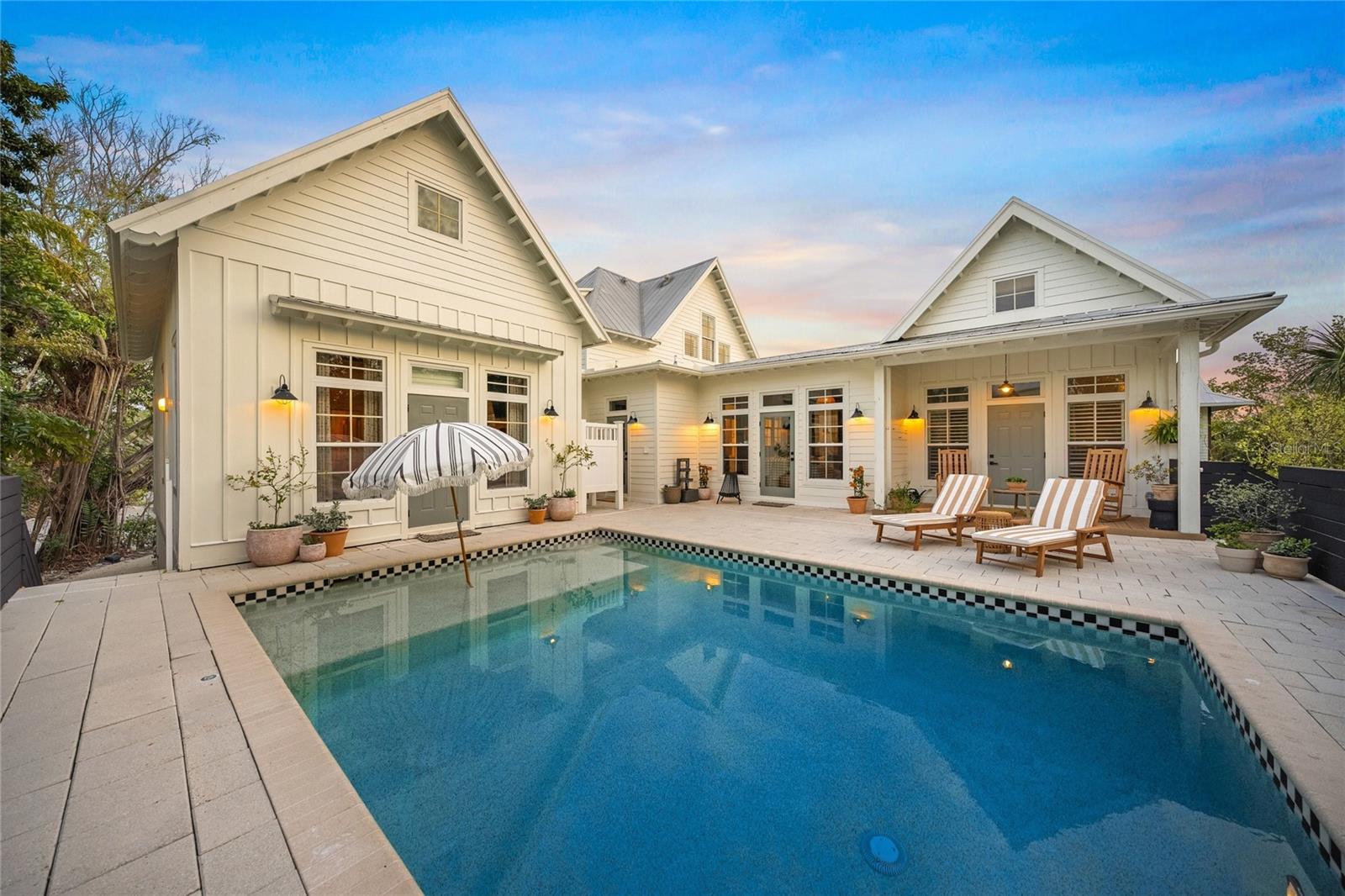 689 LANDS END DR, LONGBOAT KEY, FL, 34228