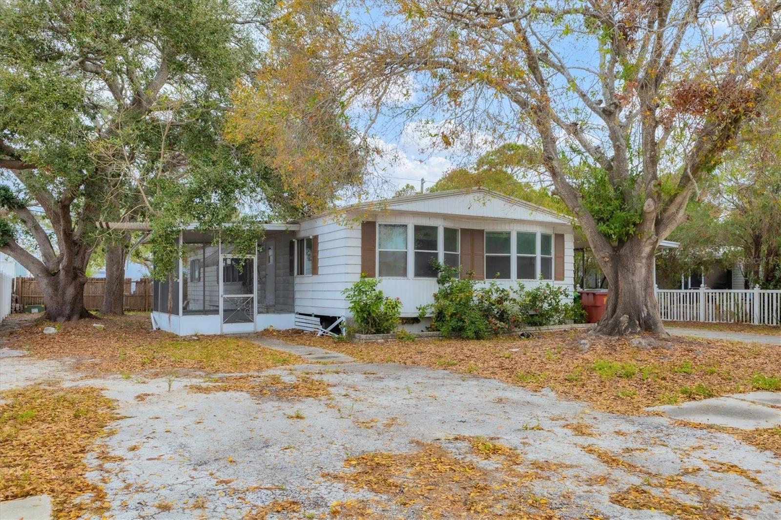 6093 141ST TER N, CLEARWATER, FL, 33760