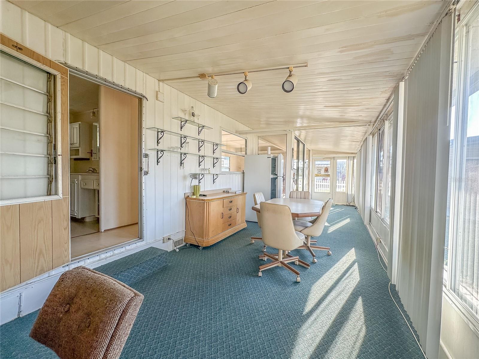 944 MARK RD, LEESBURG, FL, 34748