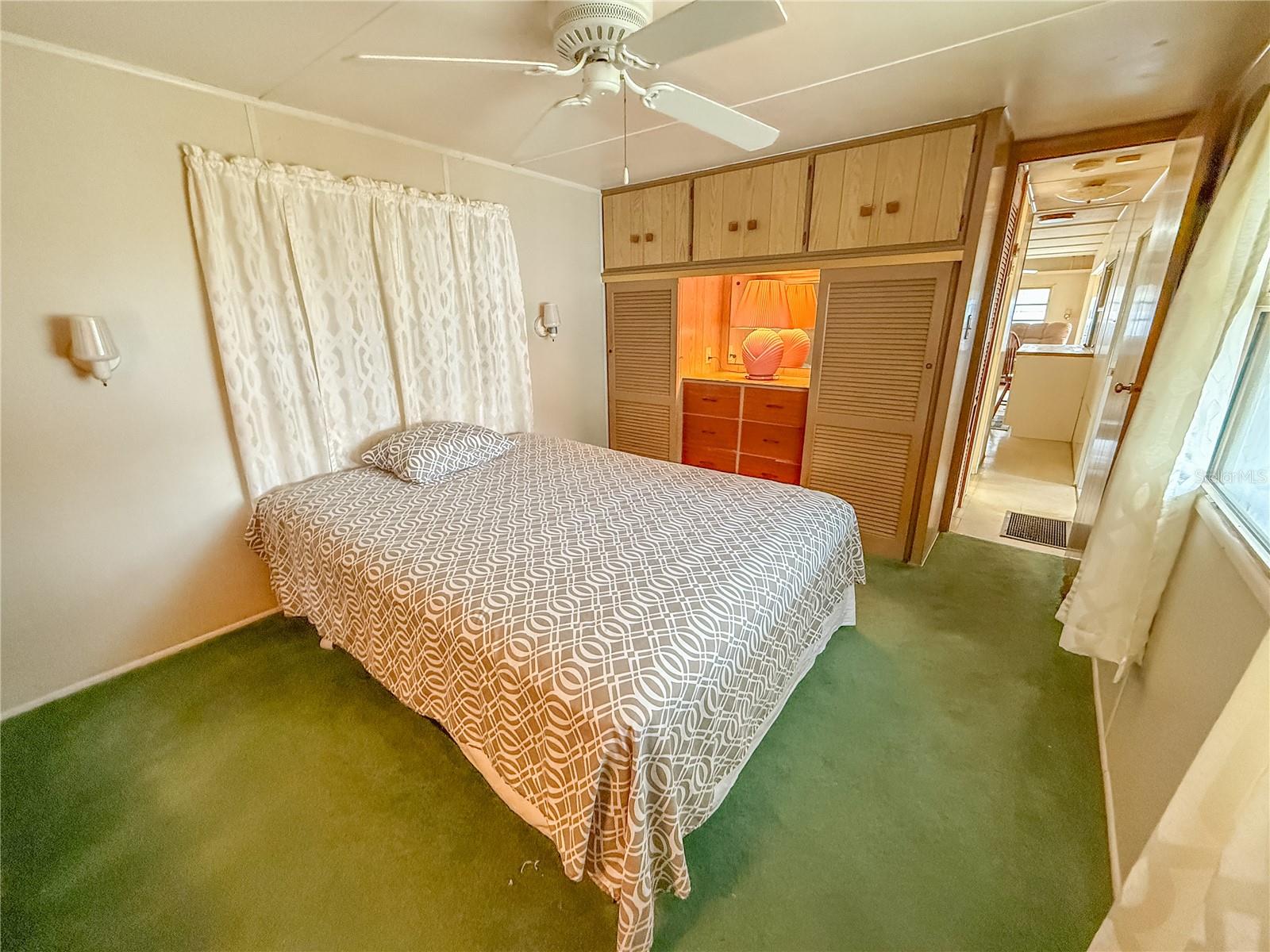 944 MARK RD, LEESBURG, FL, 34748
