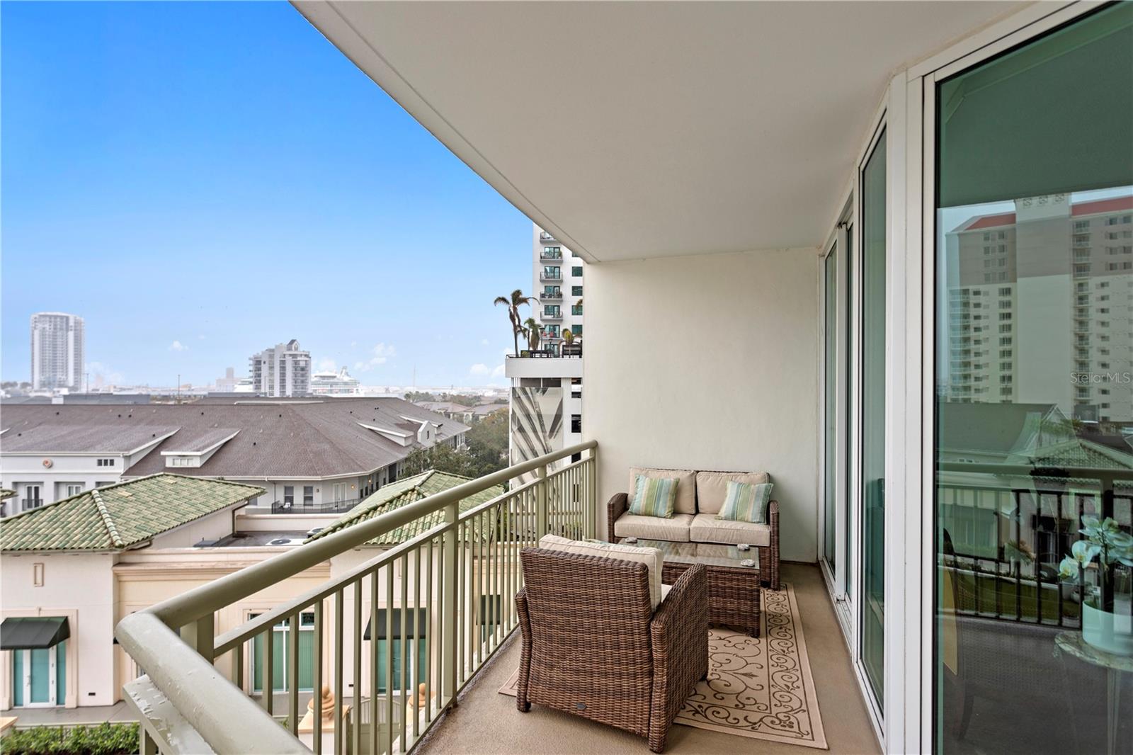450 KNIGHTS RUN AVE #705, TAMPA, FL, 33602