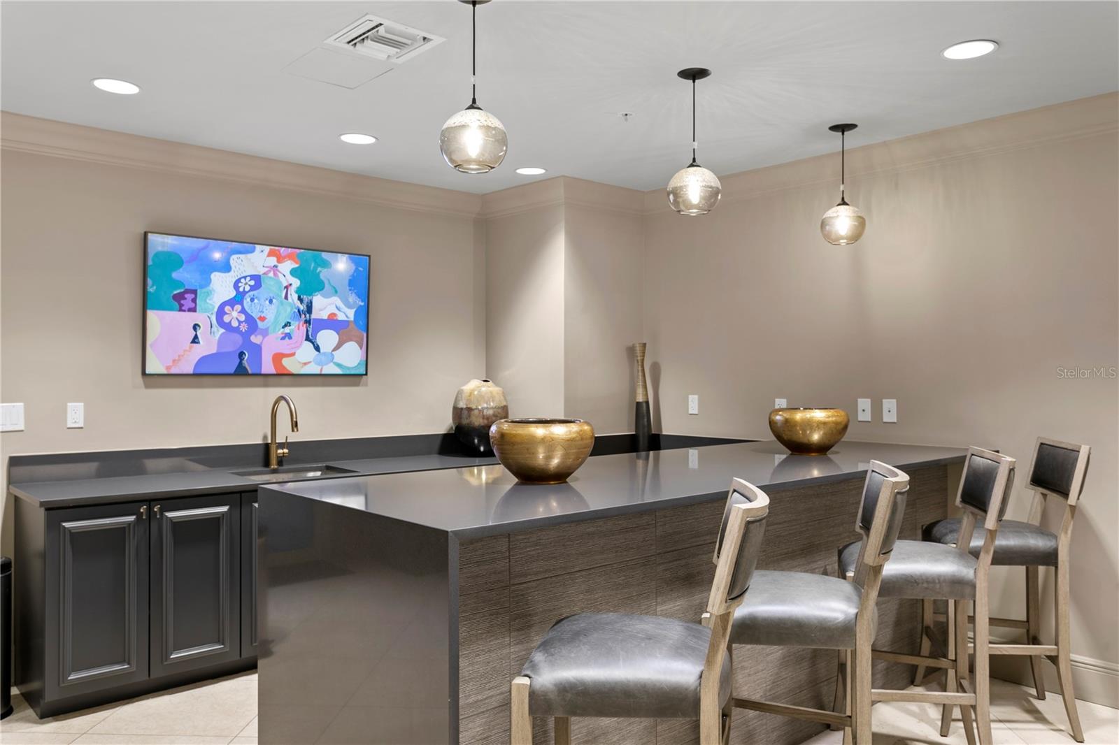 450 KNIGHTS RUN AVE #705, TAMPA, FL, 33602