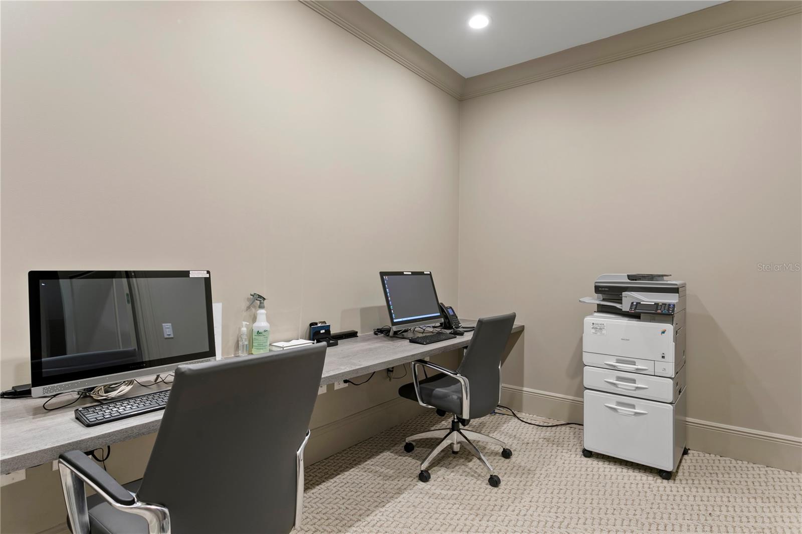 450 KNIGHTS RUN AVE #705, TAMPA, FL, 33602