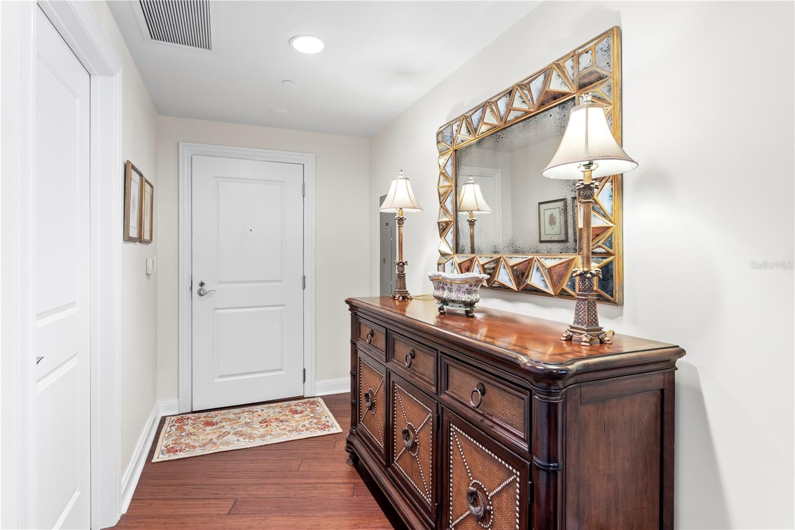 450 KNIGHTS RUN AVE #705, TAMPA, FL, 33602