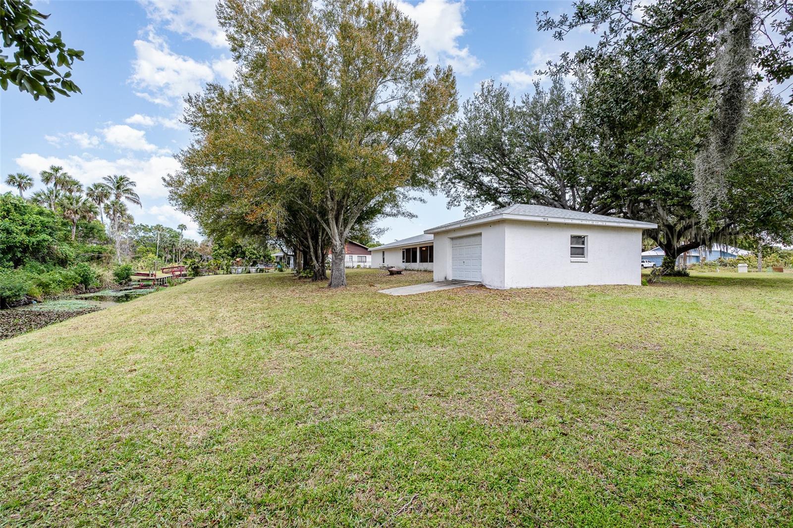 635 SOMMERS HAMMOCK LN, MERRITT ISLAND, FL, 32953