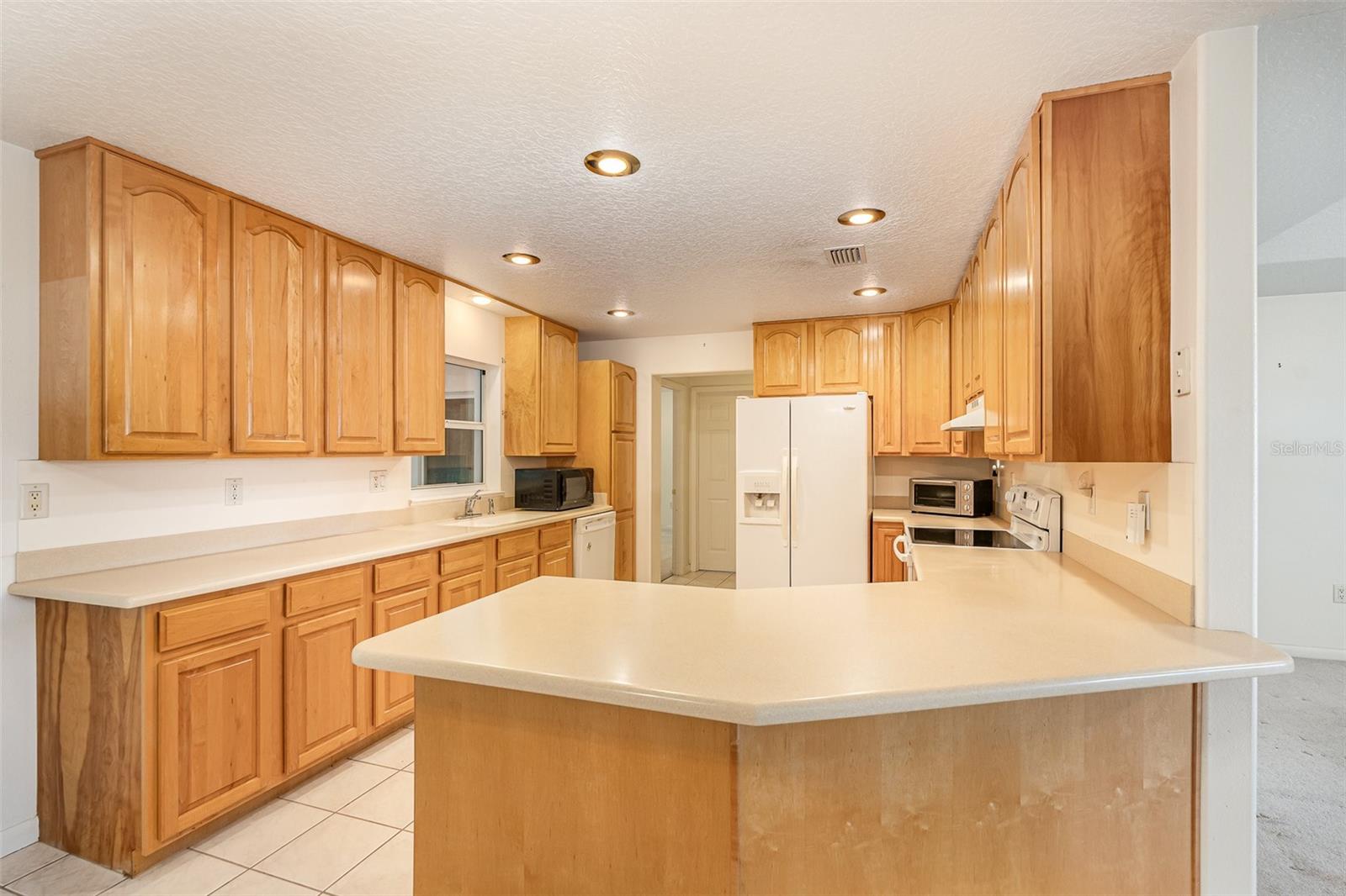 635 SOMMERS HAMMOCK LN, MERRITT ISLAND, FL, 32953