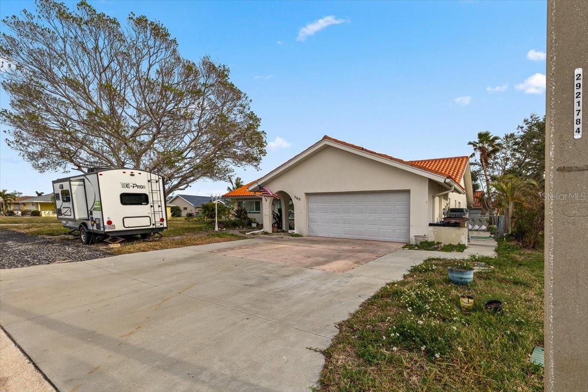 560 64TH AVE, ST PETE BEACH, FL, 33706