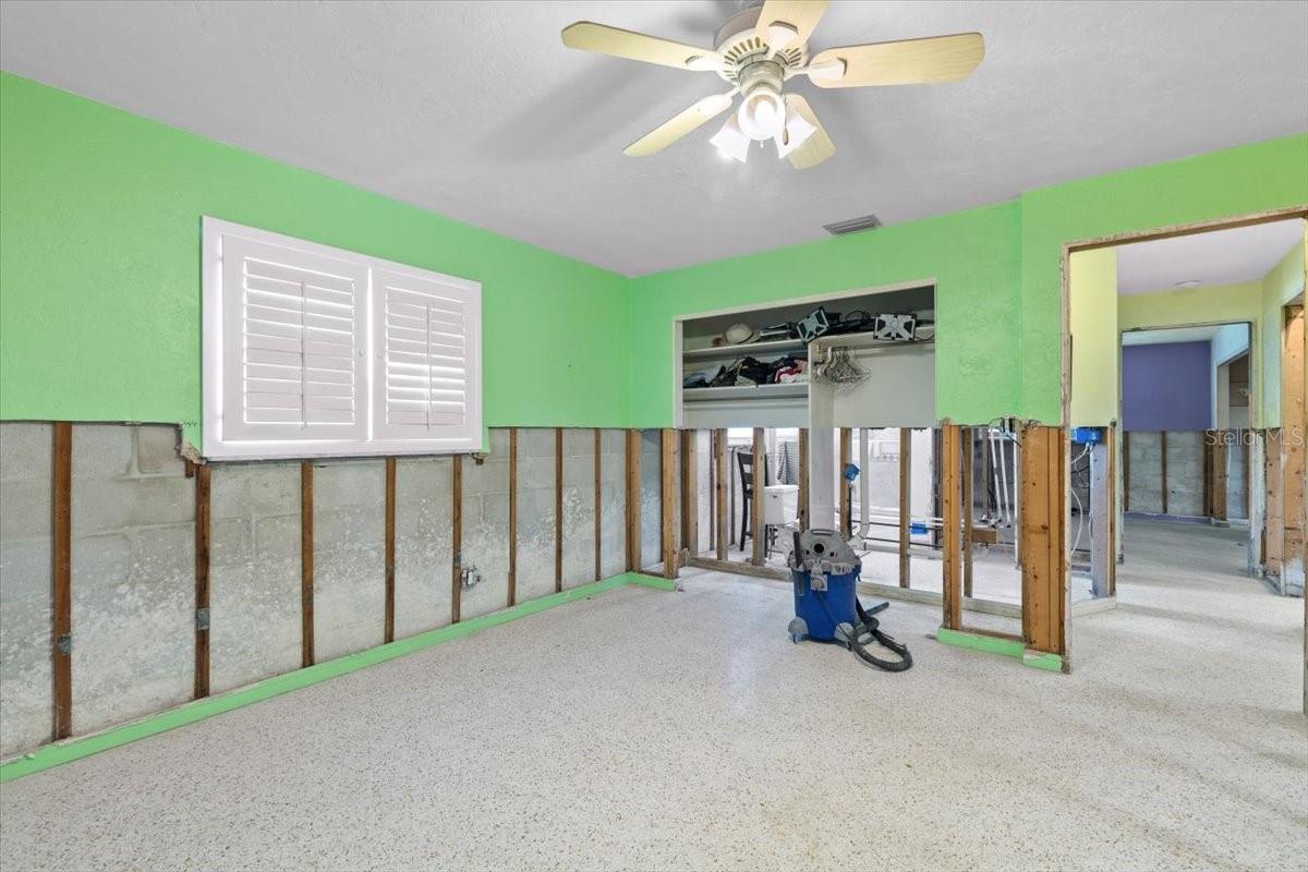 560 64TH AVE, ST PETE BEACH, FL, 33706
