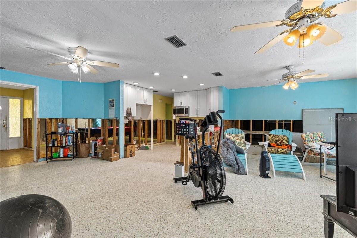 560 64TH AVE, ST PETE BEACH, FL, 33706
