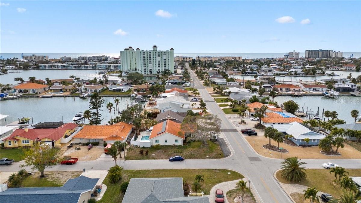 560 64TH AVE, ST PETE BEACH, FL, 33706