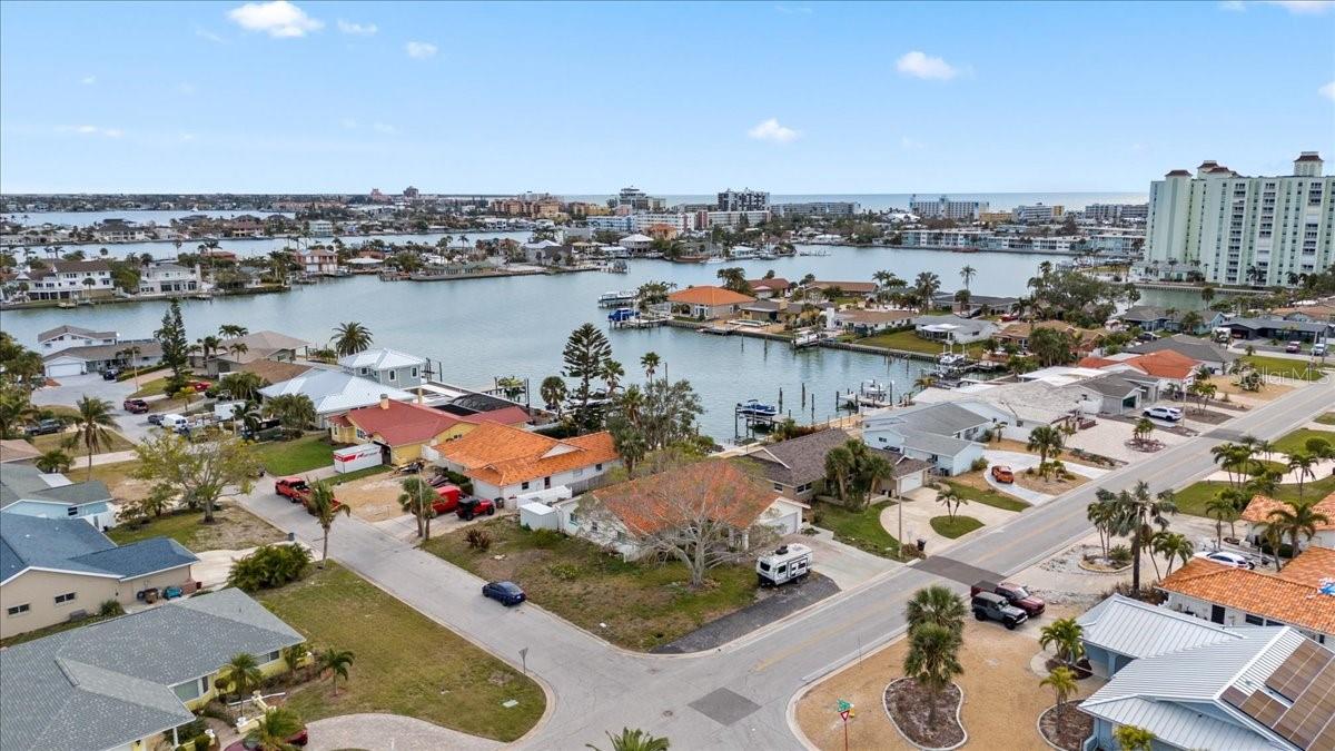 560 64TH AVE, ST PETE BEACH, FL, 33706