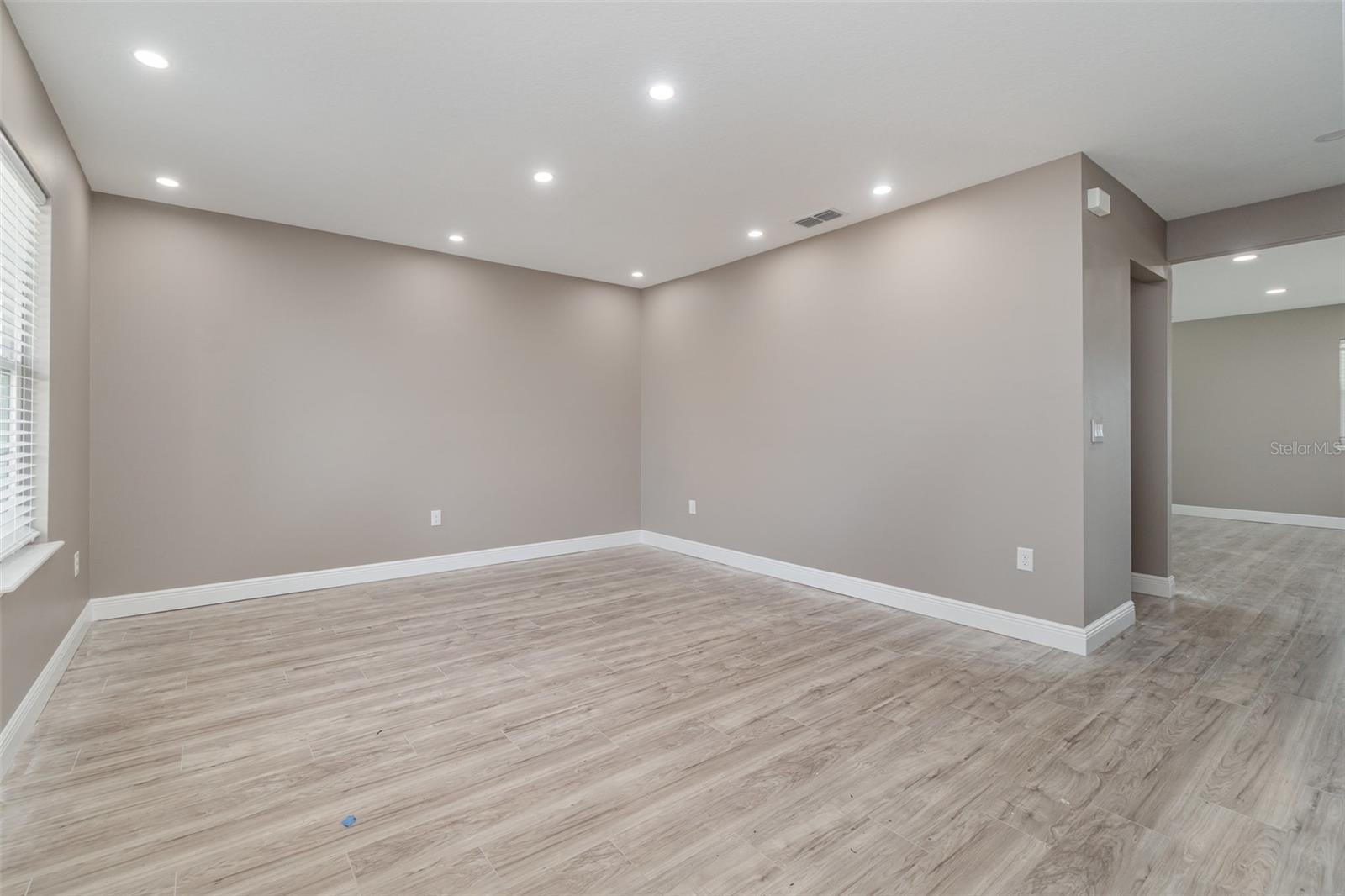 2436 SAND GABLES TRL, BRADENTON, FL, 34208