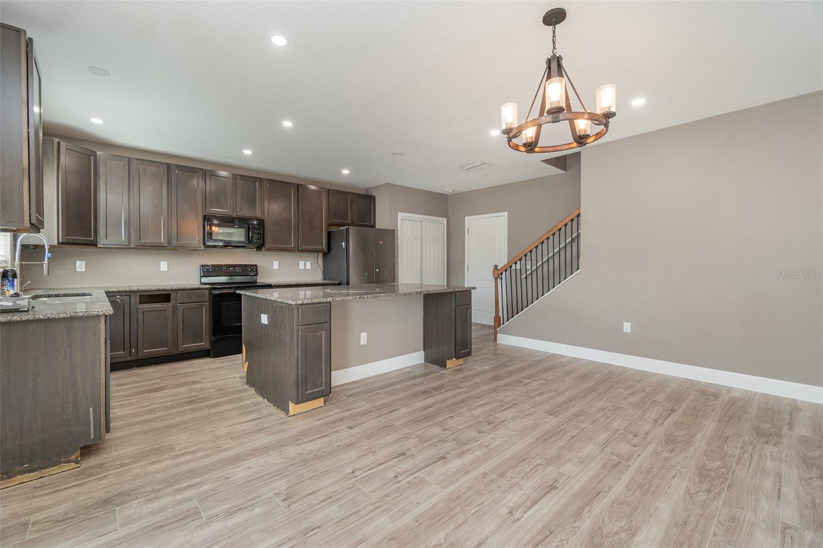 2436 SAND GABLES TRL, BRADENTON, FL, 34208