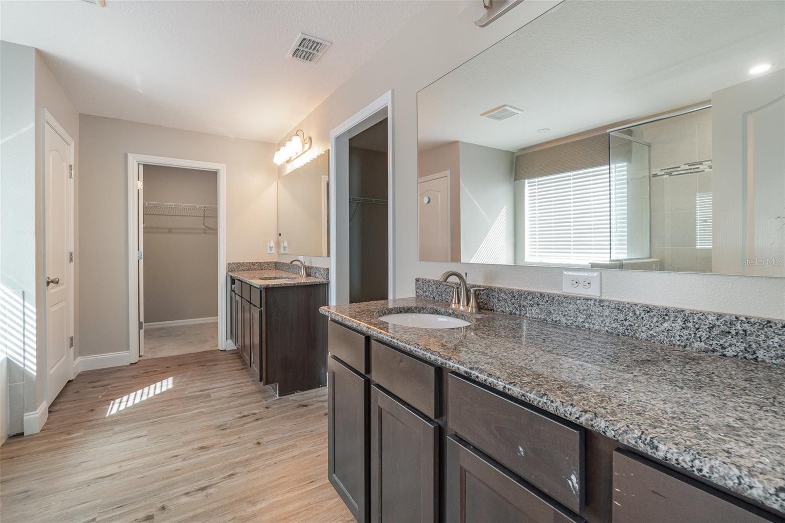2436 SAND GABLES TRL, BRADENTON, FL, 34208
