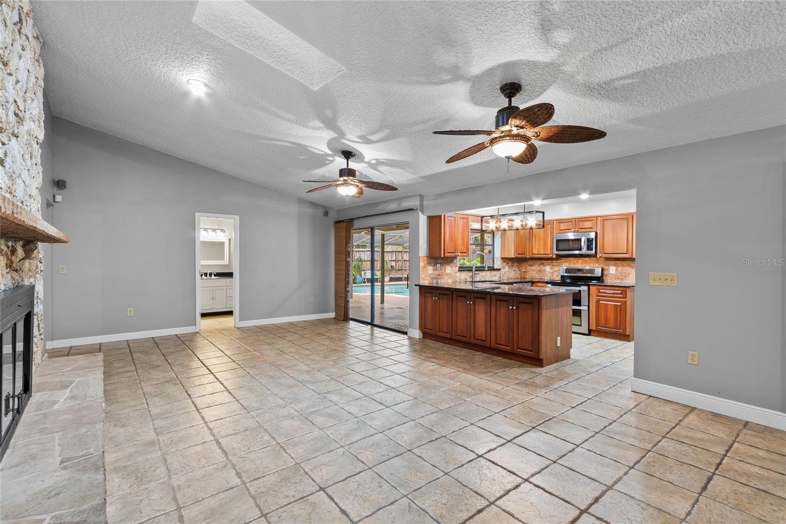 9605 HOLLYGLEN PL, WINDERMERE, FL, 34786