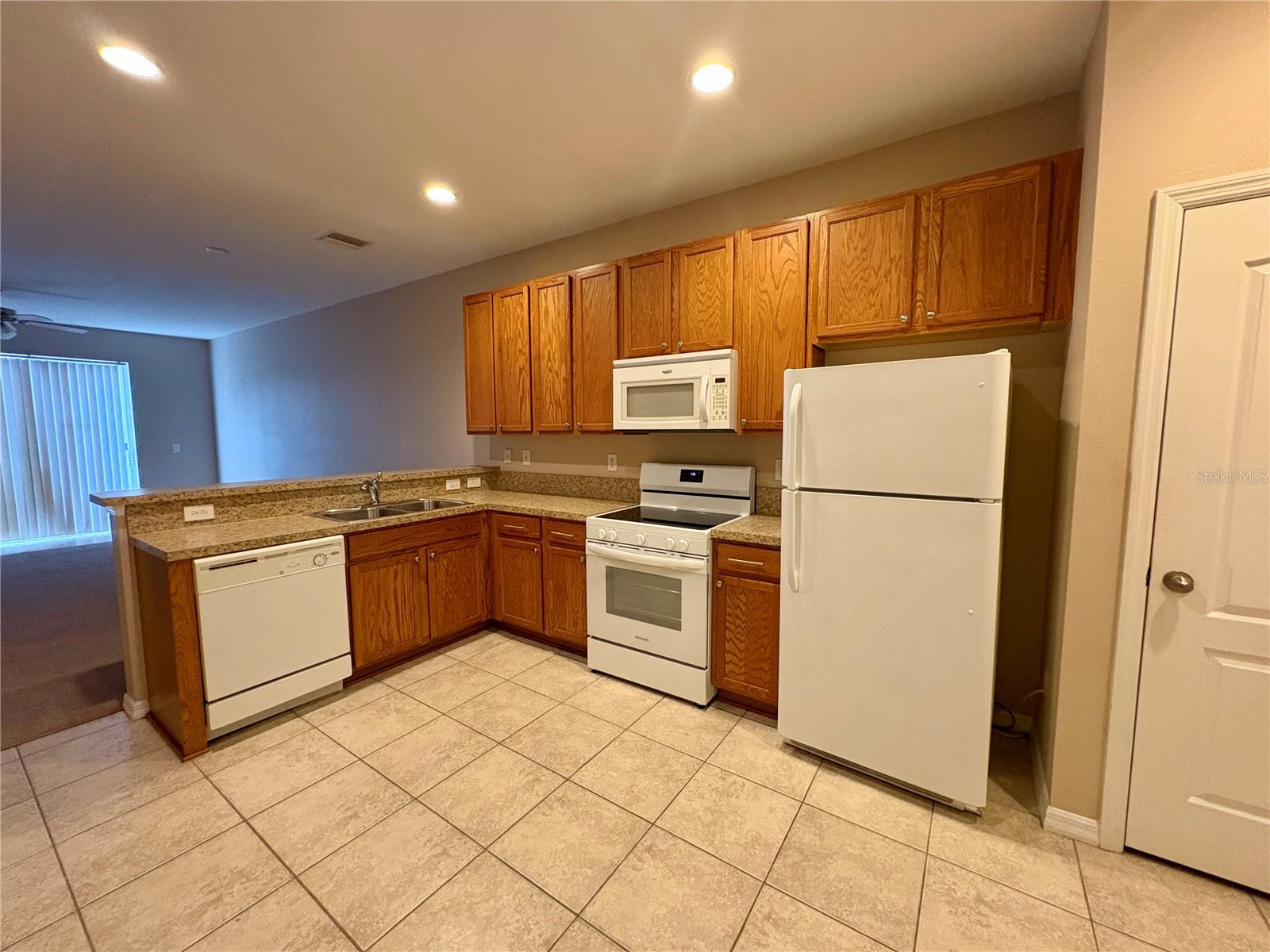 1973 HAWKS VIEW DR, RUSKIN, FL, 33570