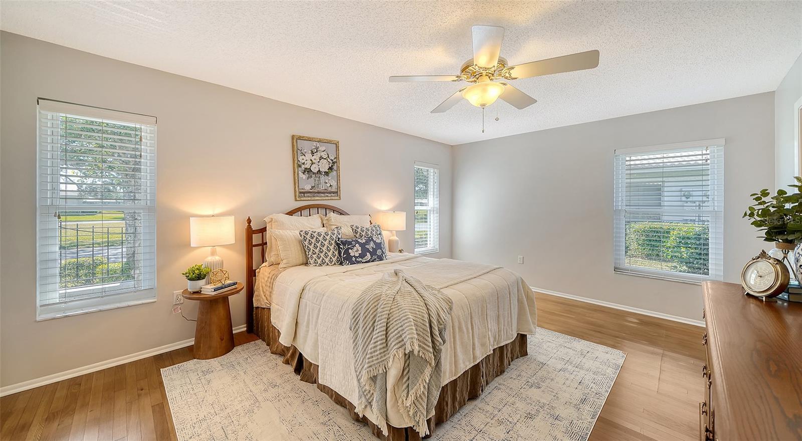 6810 9TH AVE W, BRADENTON, FL, 34209