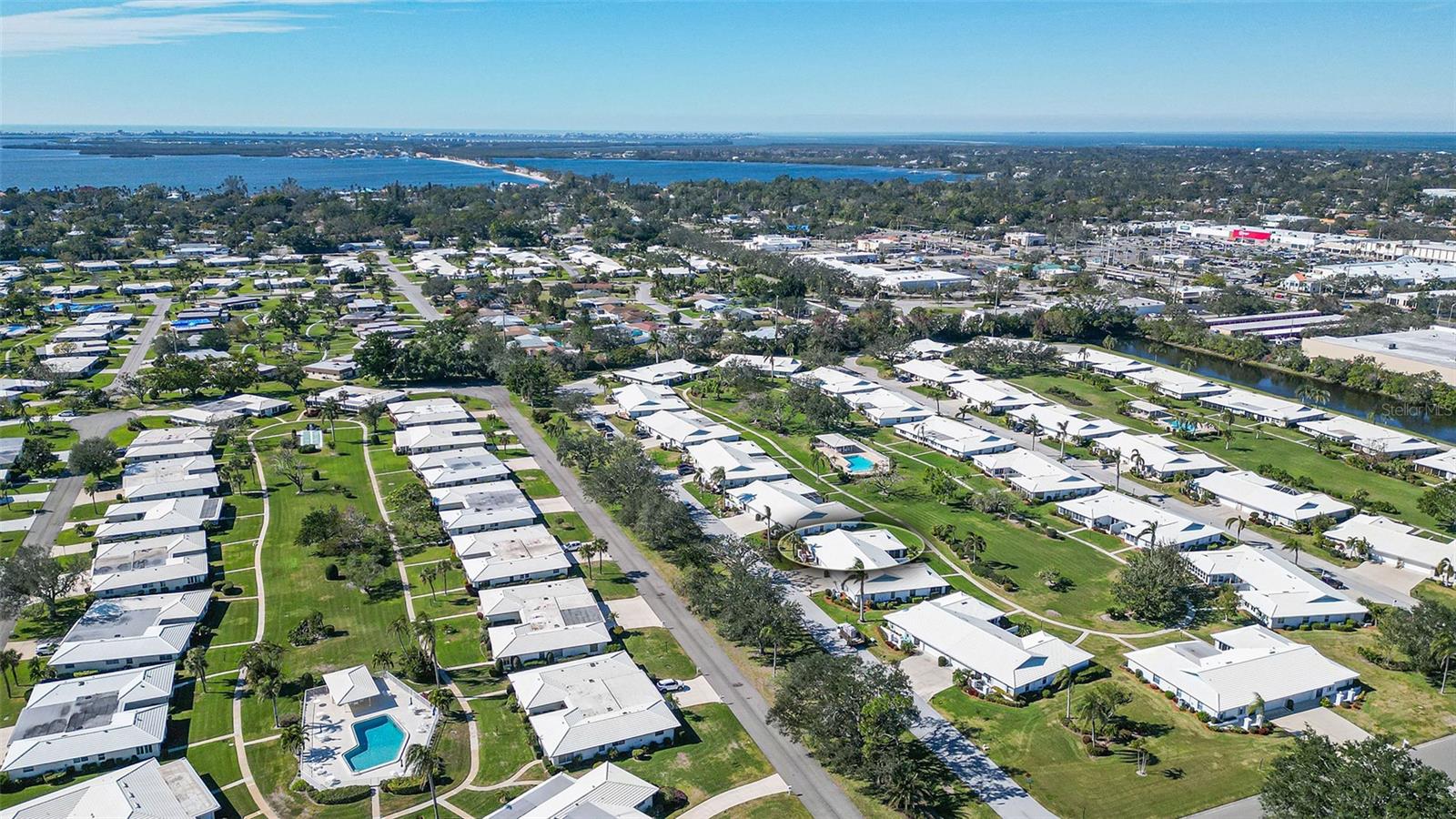 6810 9TH AVE W, BRADENTON, FL, 34209