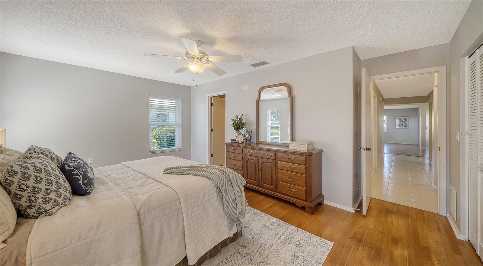 6810 9TH AVE W, BRADENTON, FL, 34209