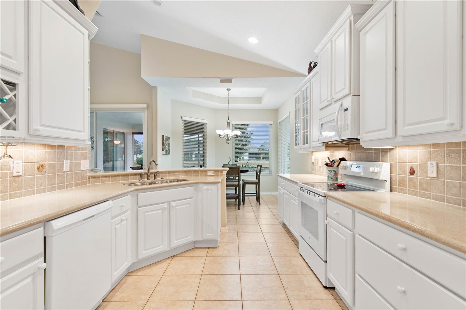11 RAINTREE CIR, PALM COAST, FL, 32164