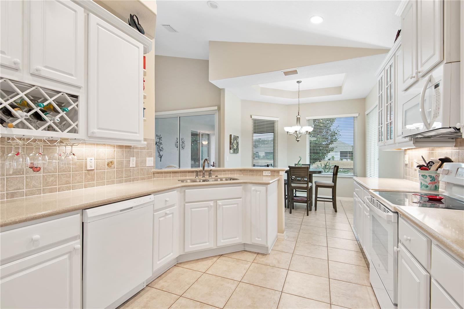 11 RAINTREE CIR, PALM COAST, FL, 32164