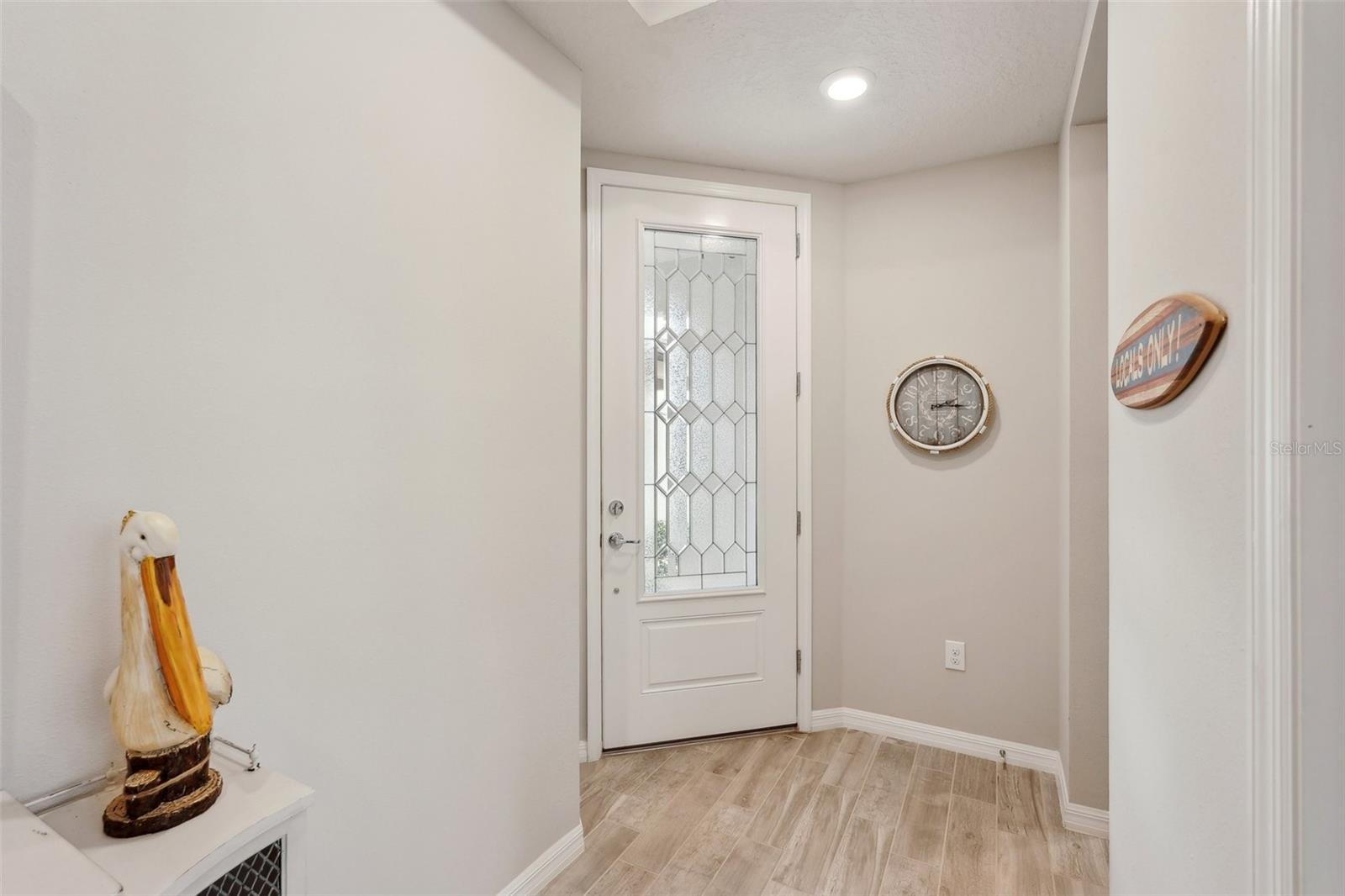 6320 CLIVEDEN CT, APOLLO BEACH, FL, 33572