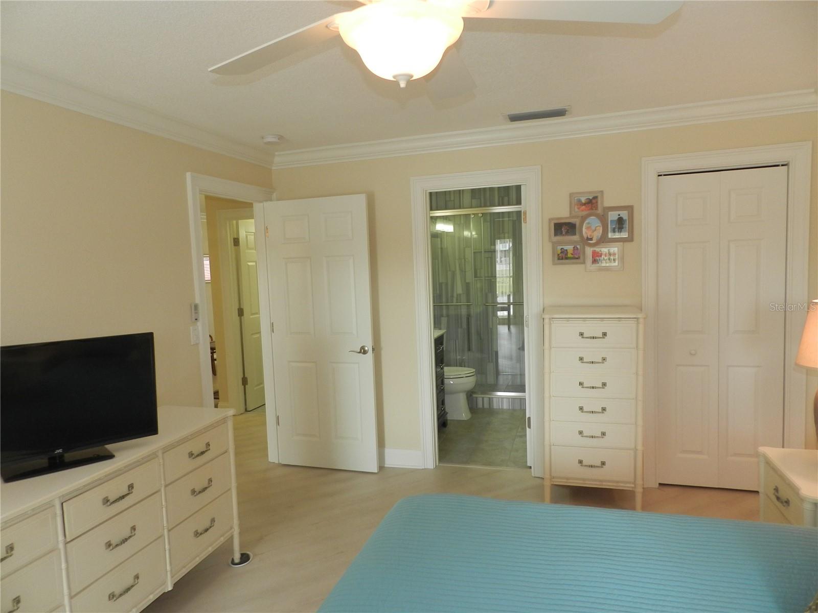 214 ELMWOOD CIR #214, SEMINOLE, FL, 33777