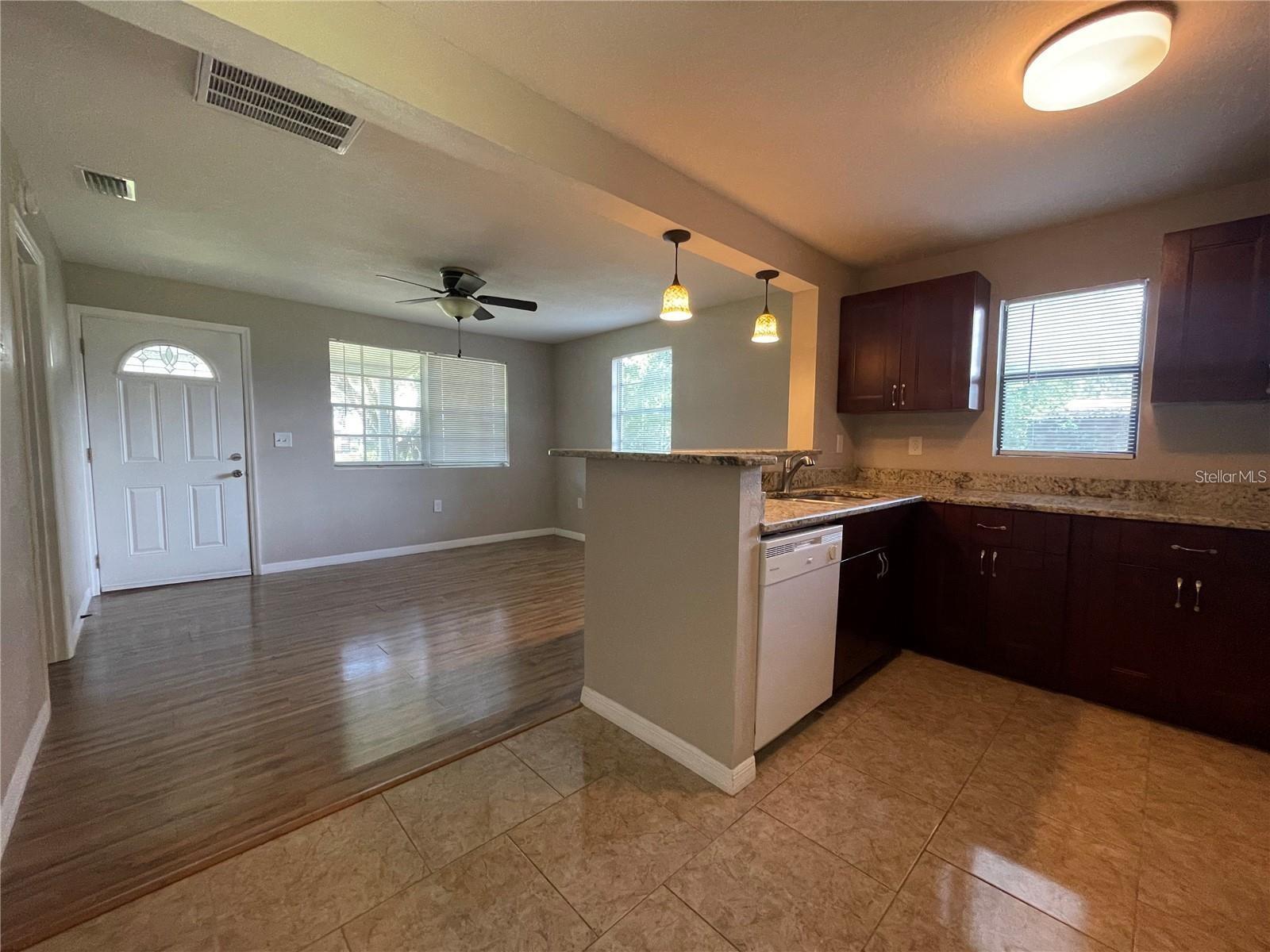 3706 WILDER LOOP, PLANT CITY, FL, 33565