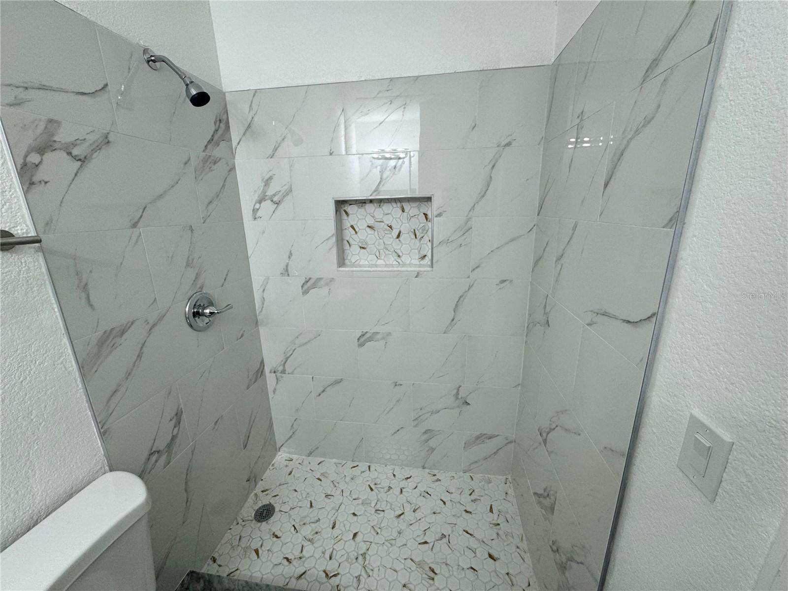 6320 CEDAR ST NE, ST PETERSBURG, FL, 33702
