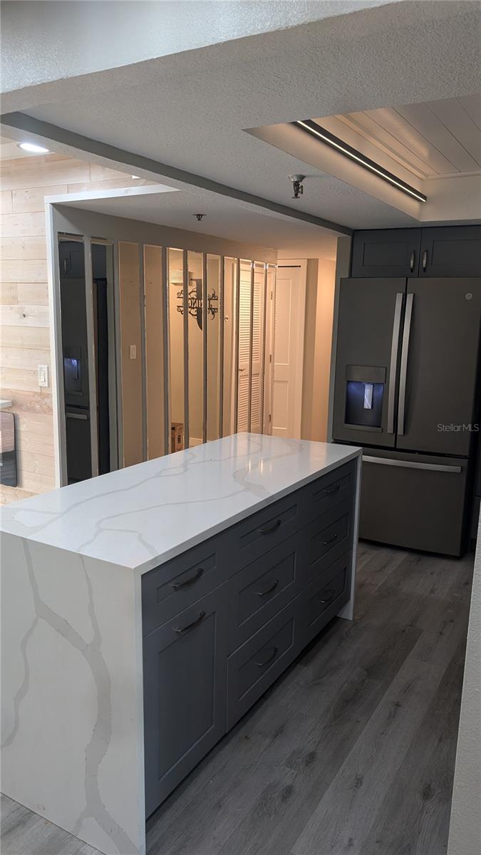 7432 SUNSHINE SKYWAY LN S #206, ST PETERSBURG, FL, 33711