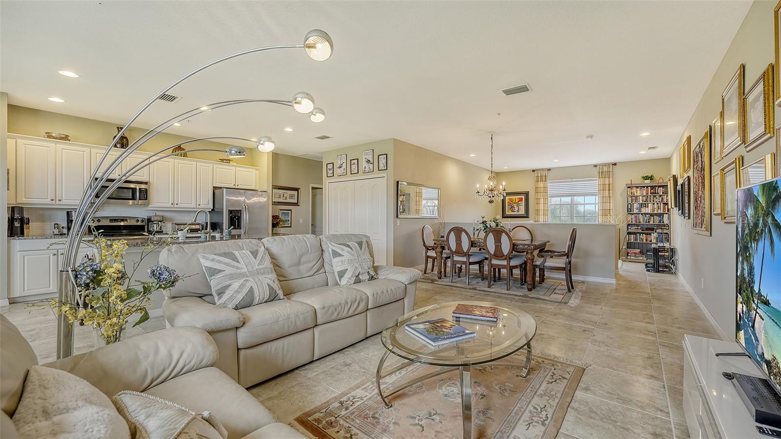 8115 MIRAMAR WAY #202, LAKEWOOD RANCH, FL, 34202