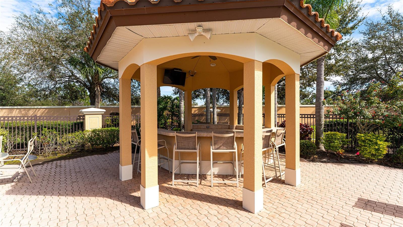 8115 MIRAMAR WAY #202, LAKEWOOD RANCH, FL, 34202