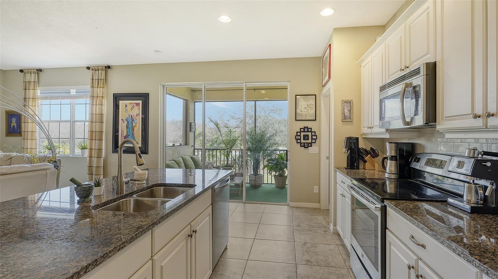 8115 MIRAMAR WAY #202, LAKEWOOD RANCH, FL, 34202