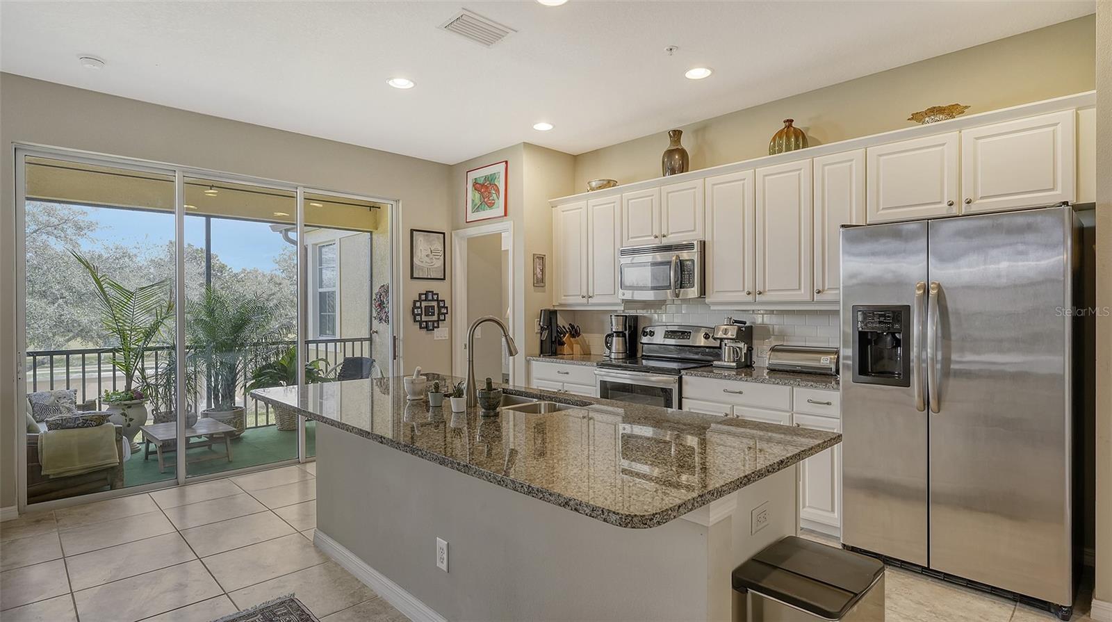 8115 MIRAMAR WAY #202, LAKEWOOD RANCH, FL, 34202