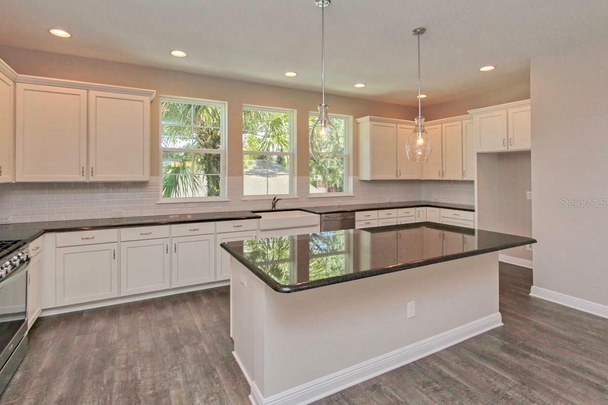 1807 W AZEELE ST #3, TAMPA, FL, 33606