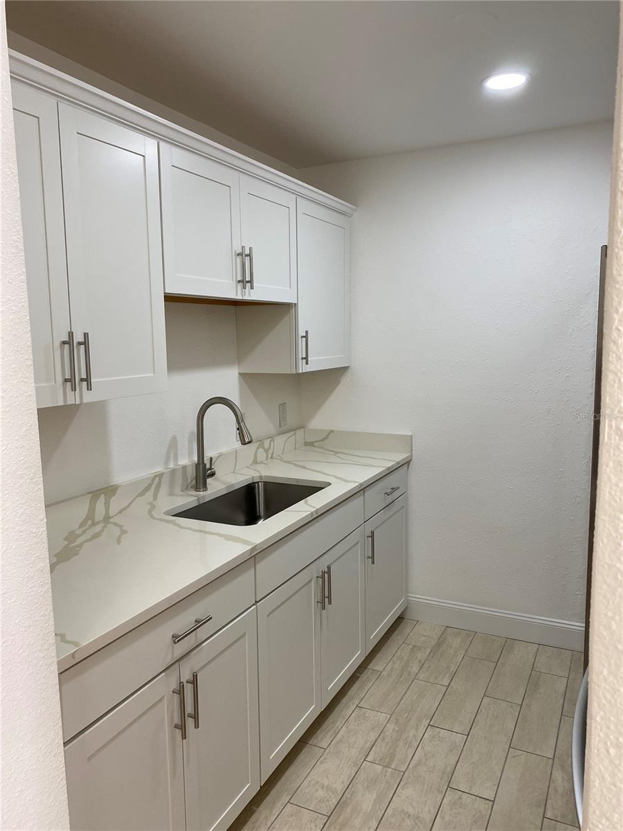 8425 112TH ST #106, SEMINOLE, FL, 33772