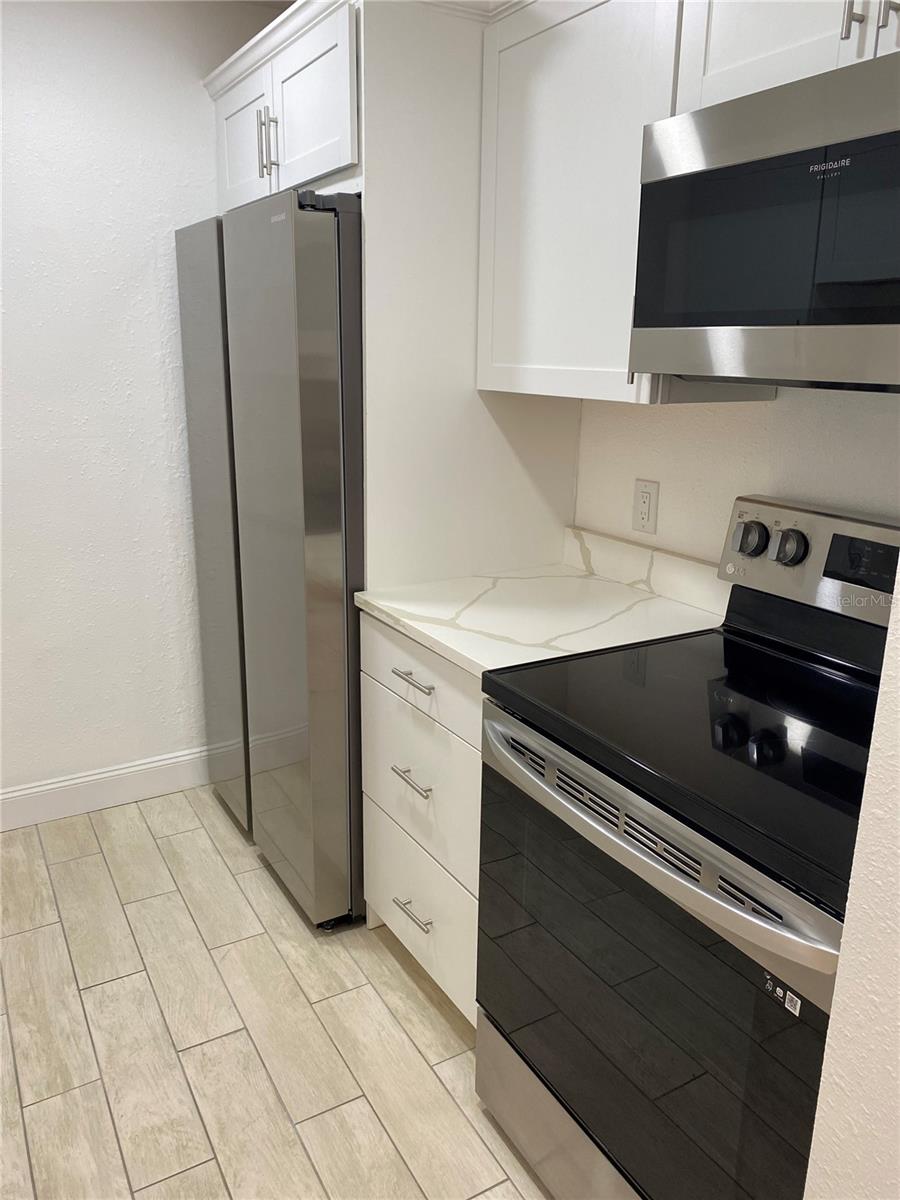 8425 112TH ST #106, SEMINOLE, FL, 33772