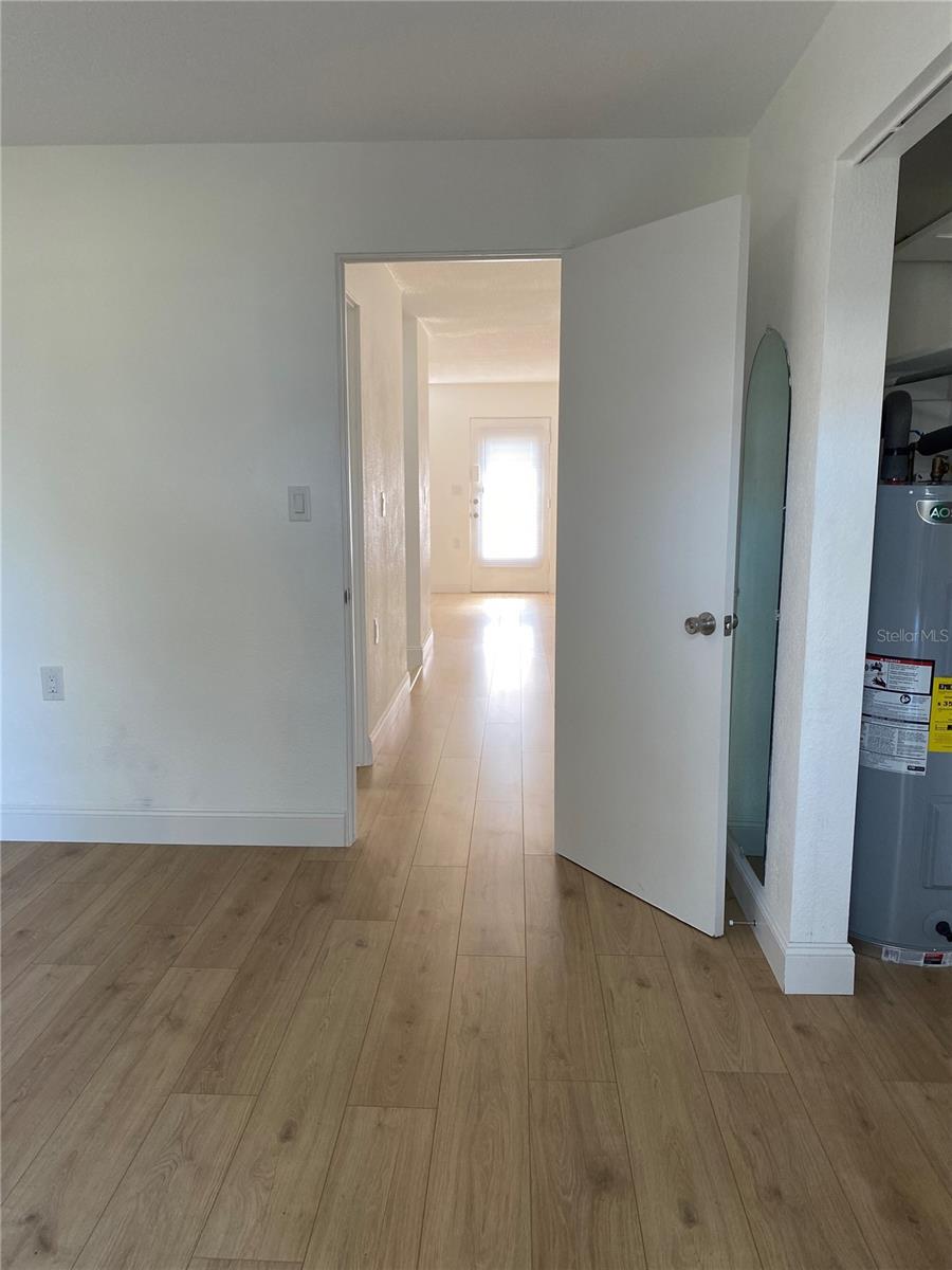 8425 112TH ST #106, SEMINOLE, FL, 33772