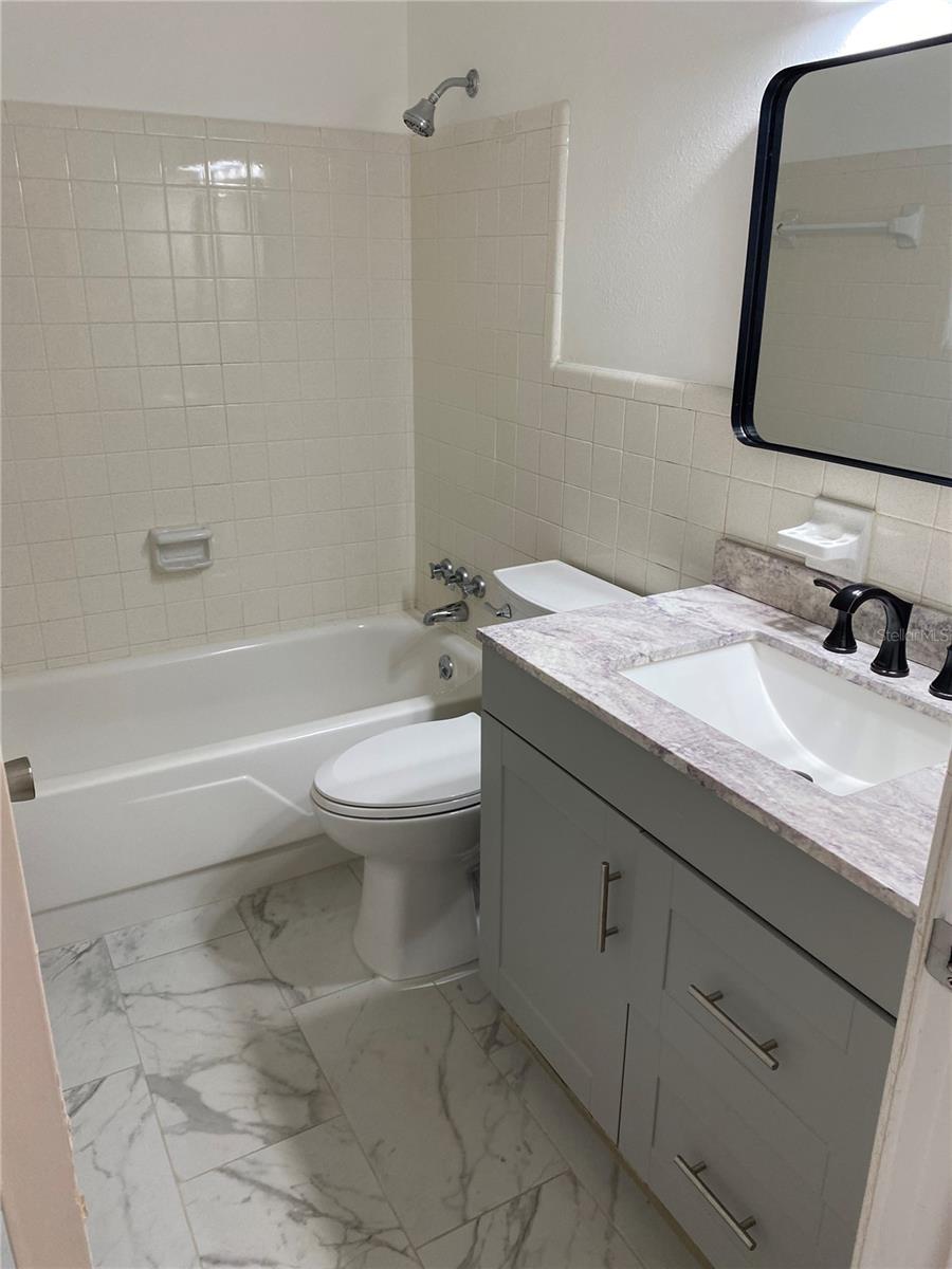 8425 112TH ST #106, SEMINOLE, FL, 33772