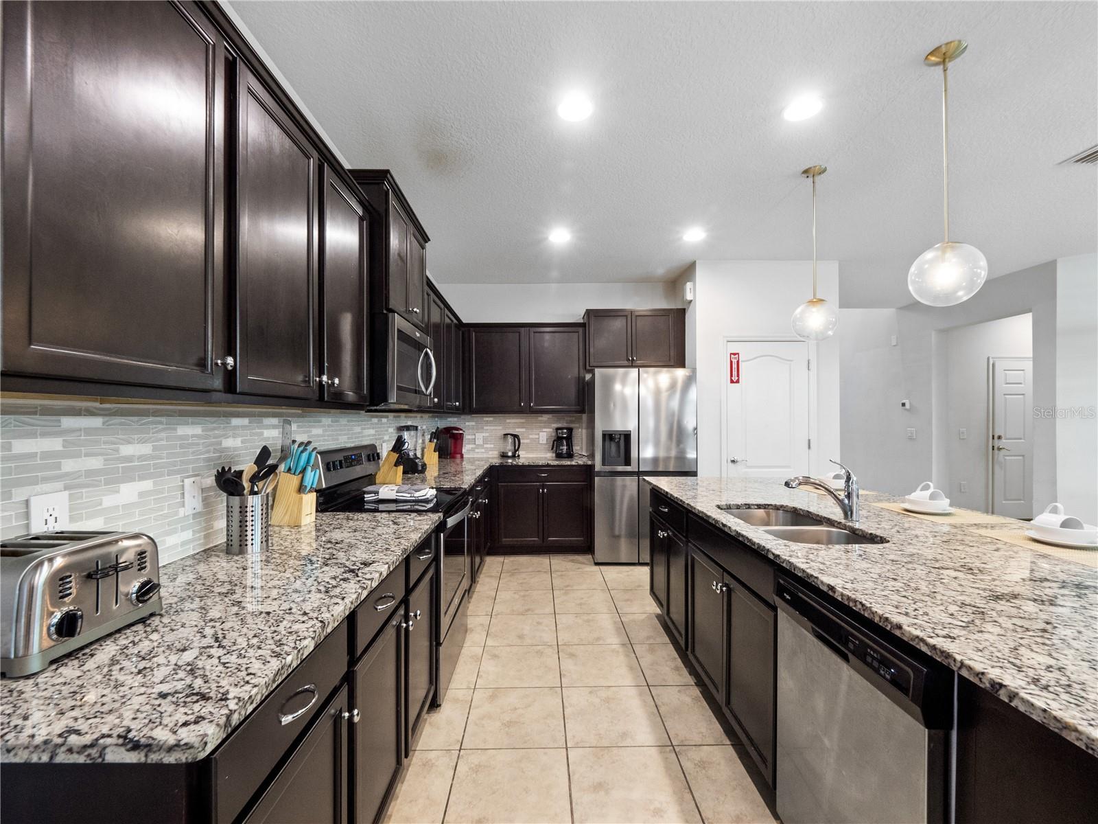 8884 BENGAL CT, KISSIMMEE, FL, 34747