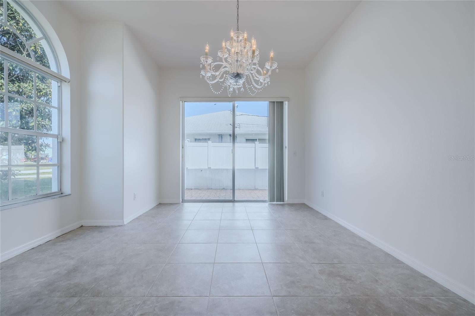 3039 PINE TREE DR, EDGEWATER, FL, 32141