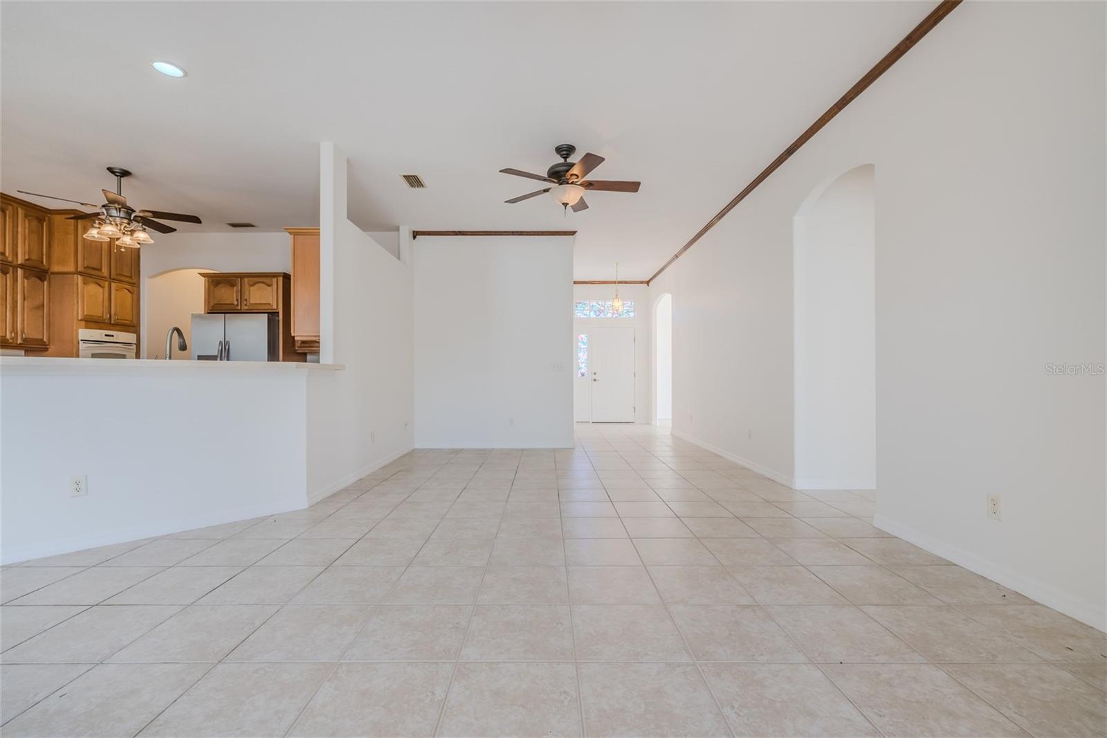 3039 PINE TREE DR, EDGEWATER, FL, 32141