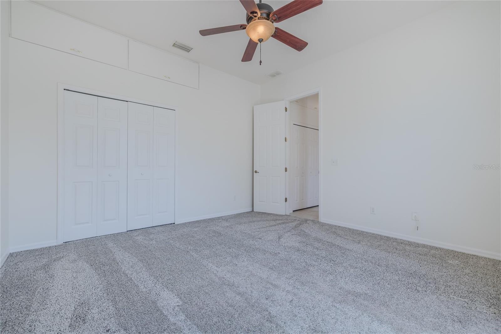 3039 PINE TREE DR, EDGEWATER, FL, 32141