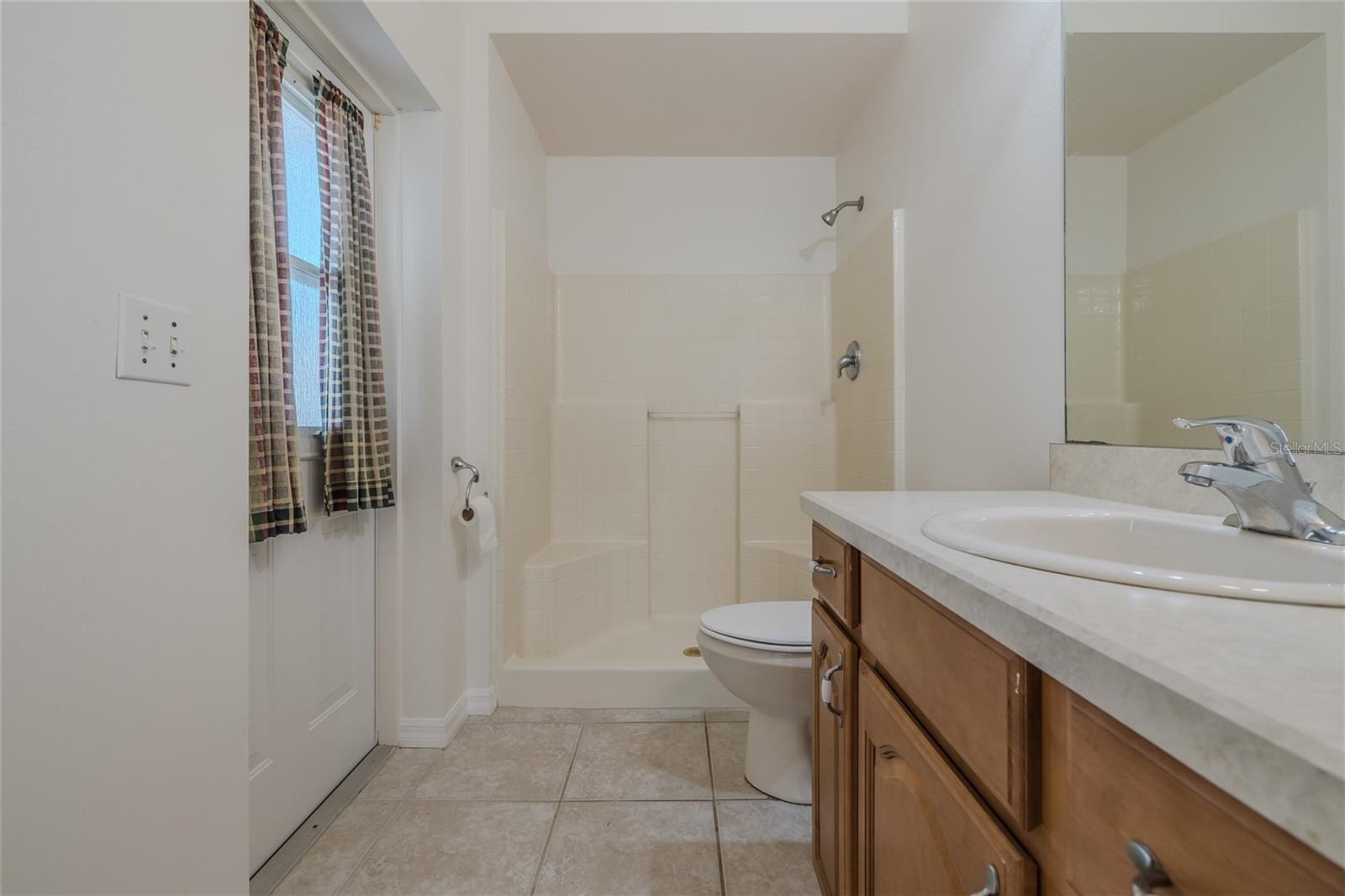 3039 PINE TREE DR, EDGEWATER, FL, 32141