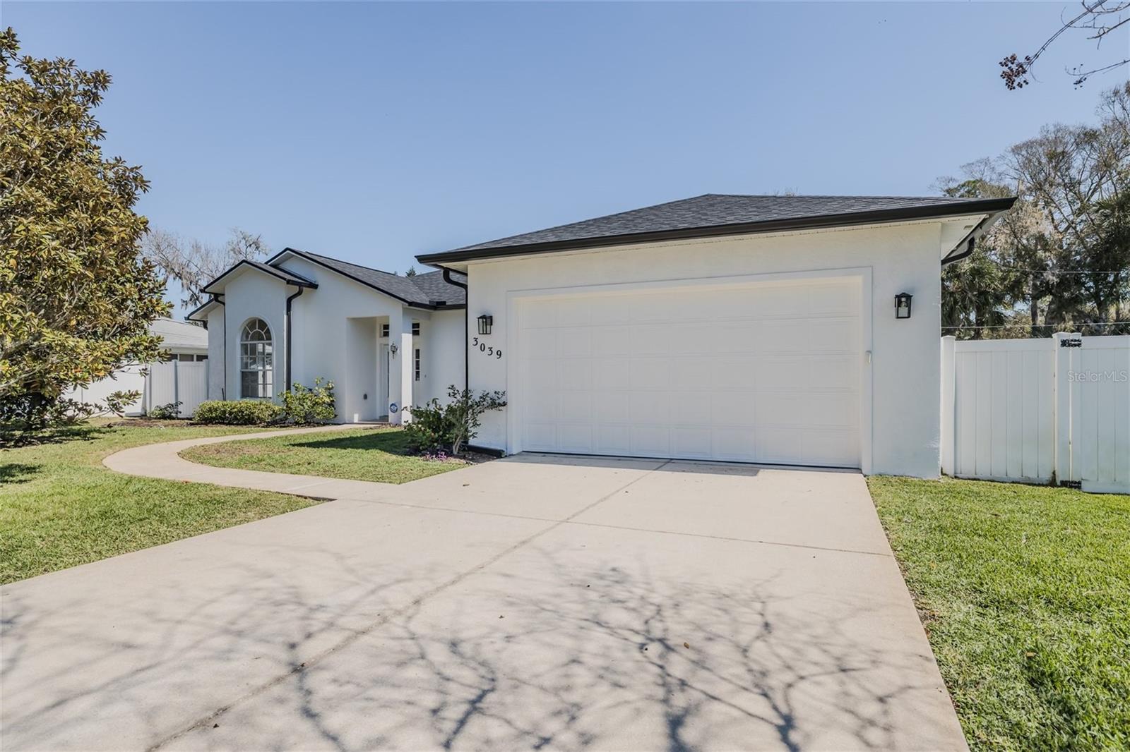 3039 PINE TREE DR, EDGEWATER, FL, 32141
